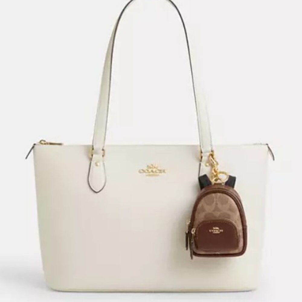 Coach Mini Court Backpack ๐๐จ๐ฅ๐ ๐๐ฎ๐ญ ๐๐๐ซ๐จ๐ฌ๐ฌ ๐๐จ๐๐๐ก ๐๐ญ๐จ๐ซ๐๐ฌ! - Picture 15 of 16
